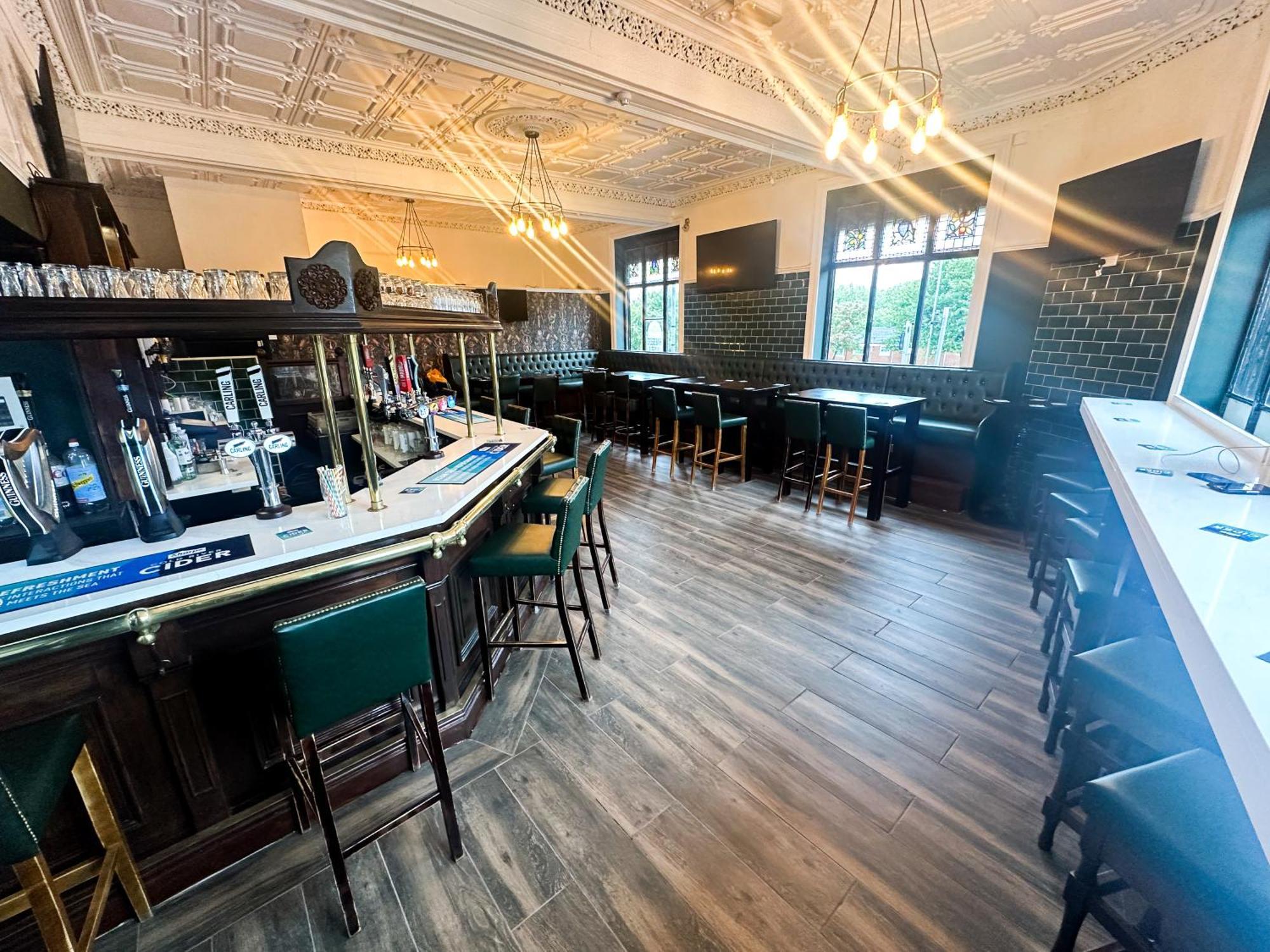 The Valley Inn Liverpool Esterno foto